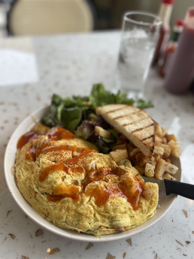 Popping Yolk Cafe
