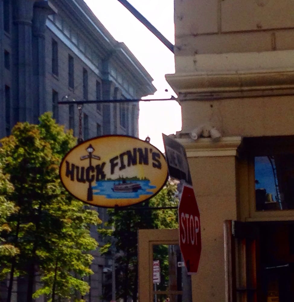 Huck Finn S Cafe New Orleans La Huck Finn S Cafe New Orleans La