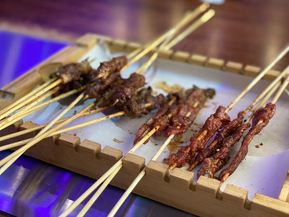 Hen Jiu Yi Qian BBQ BAR Hen Jiu Yi Qian BBQ BAR