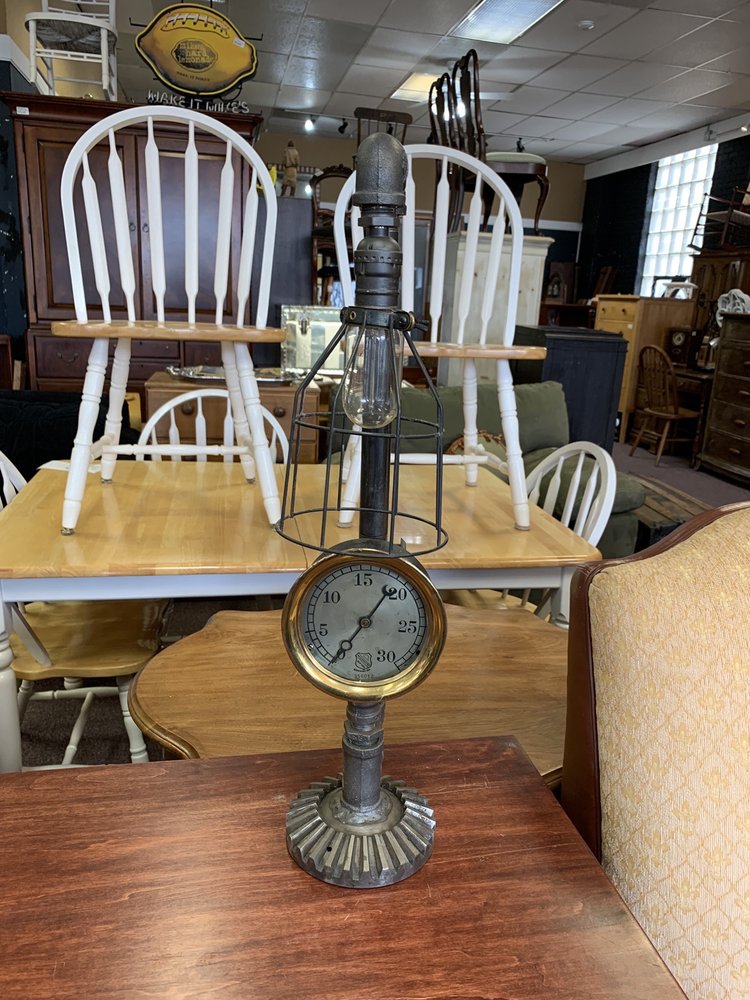 What S Your Consignment 15 Reviews Antiques 12 E State St What S Your