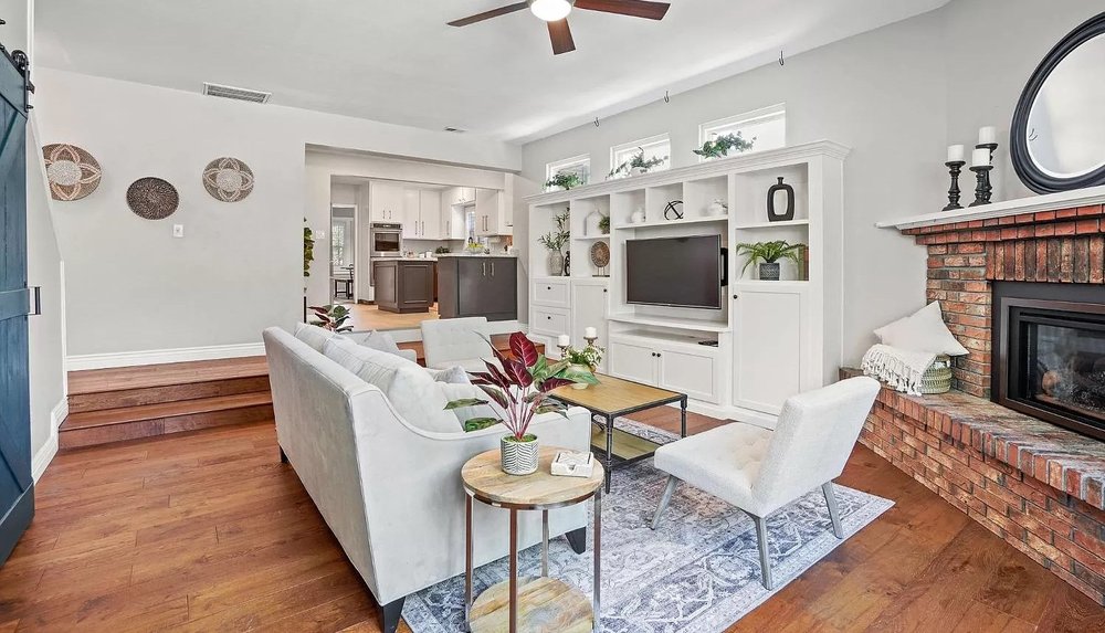 image of business Shine Design and Staging
