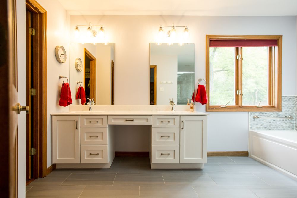 image of business Lasting Impressions Home Remodel Center