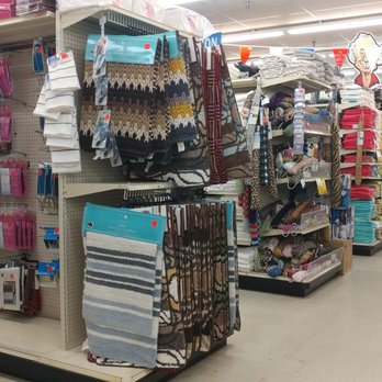 Ollie S Bargain Outlet 11 Photos Department 1320 Photo Of Ollie S Bargain Outlet Chambersburg Pa United States In