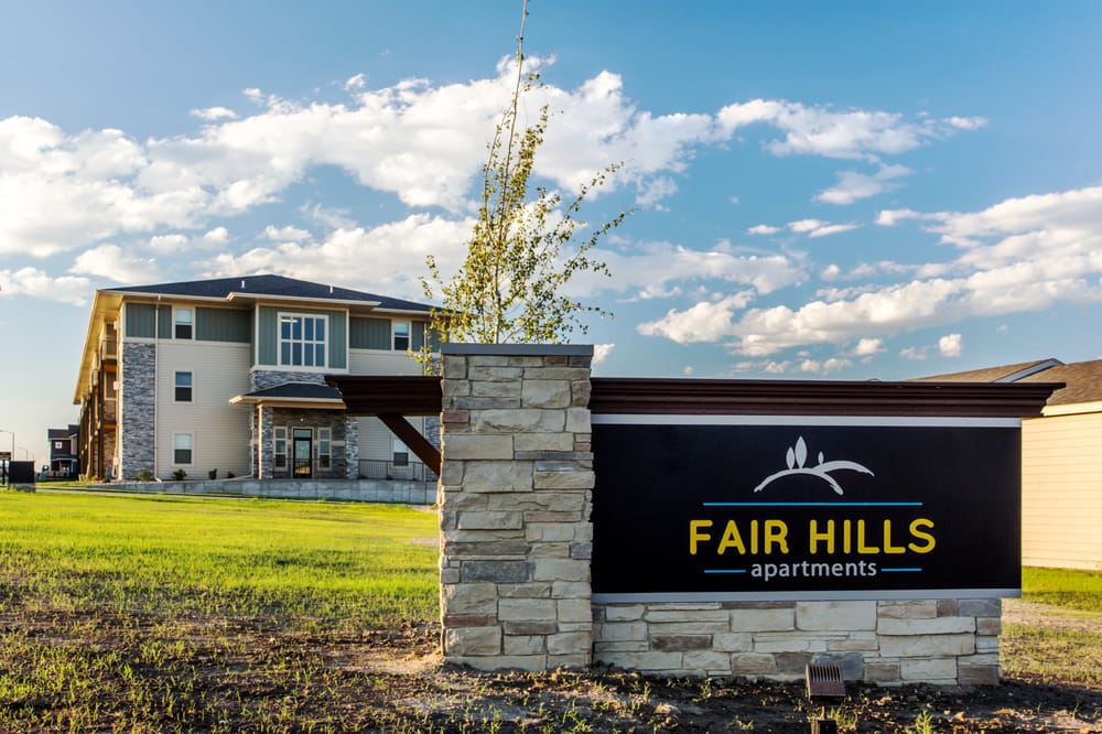 Fair Hills Welcomes You To Williston Nd Within Minutes Ping Photo Of Fair Hills Apartments Williston Nd United States Welcomes