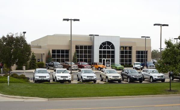 Crown Chrysler Jeep Dodge Ram 6350 Perimeter Loop Rd Dublin Oh Auto Photos 10