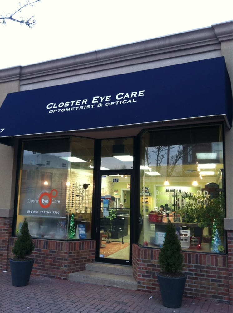 Closter Eyecare 16 Reviews Optometrists 247 Closter Dock Rd