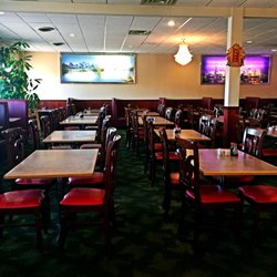 King S Wok 11 Photos 14 Reviews Chinese 8480 Excelsior Blvd Photo Of King S Wok Hopkins Mn United States Dine In Area