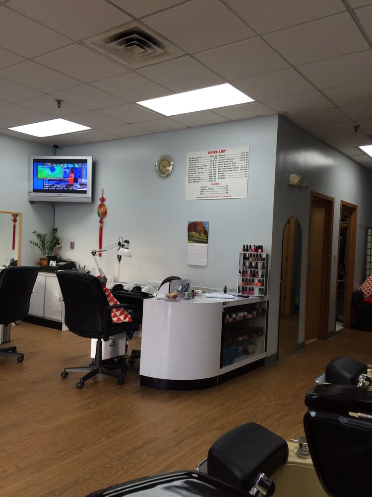Hollywood Nail 14 Reviews Nail Salons 9247 Waukegan Rd, Morton Grove, IL Phone Number