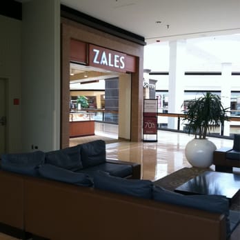 Zales Jewelers - Jewelry - 195 Fox Valley Ctr, Aurora, IL - Phone