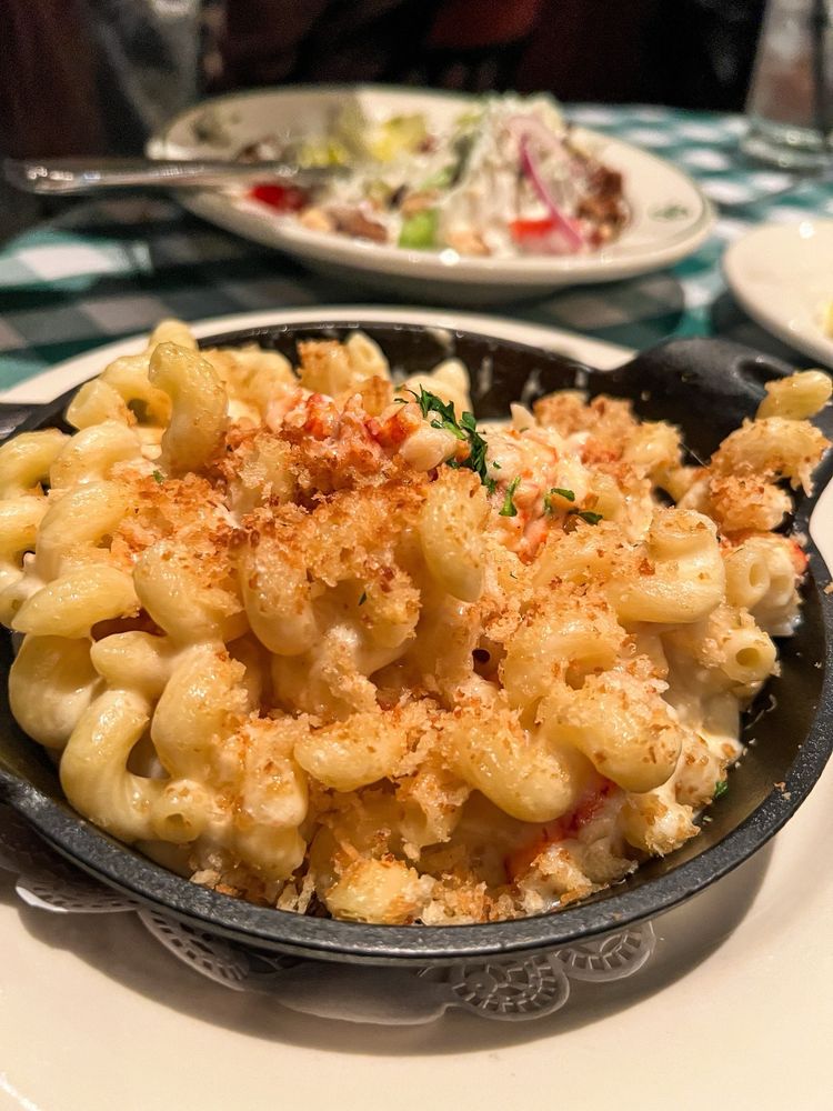 Mr. B's - A Bartolotta Steakhouse