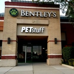 Bentley S Pet Stuff 13 Reviews Pet Stores 1249 E