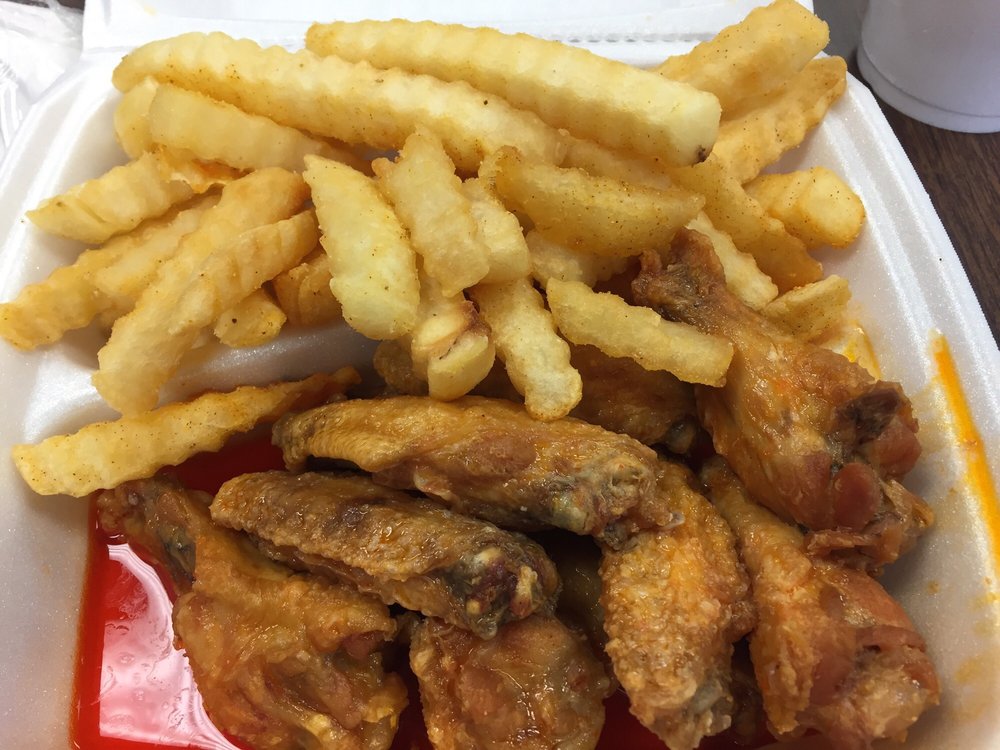 Felicia’s Hot Wings & More Chicken Wings 191 N Bradford St