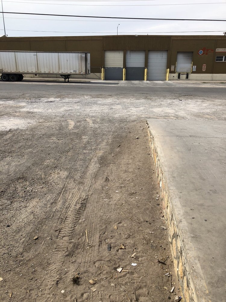 Casa Carpet ,Tile & Wood Wholesale Distributors Carpeting 3737