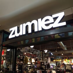 Zumiez Men S Clothing The Commons At Federal Way Photo Of Zumiez Federal Way Wa United States Men S Clothing