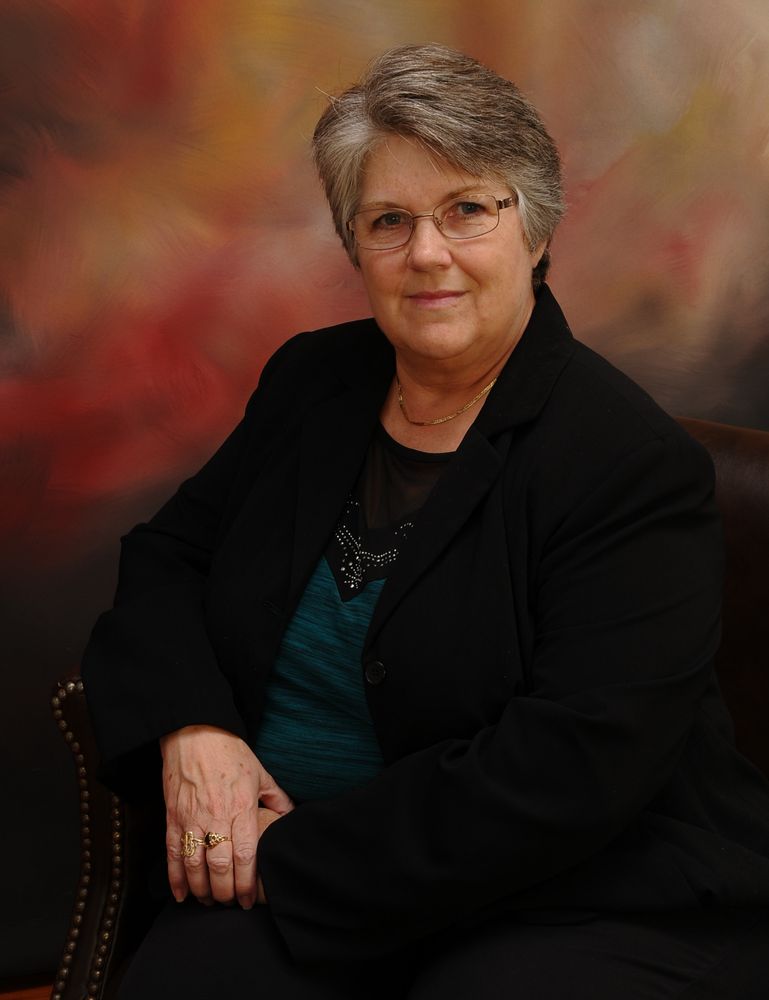 Barbara Kauffman Iron Valley Real Estate Real Estate Agents 4785