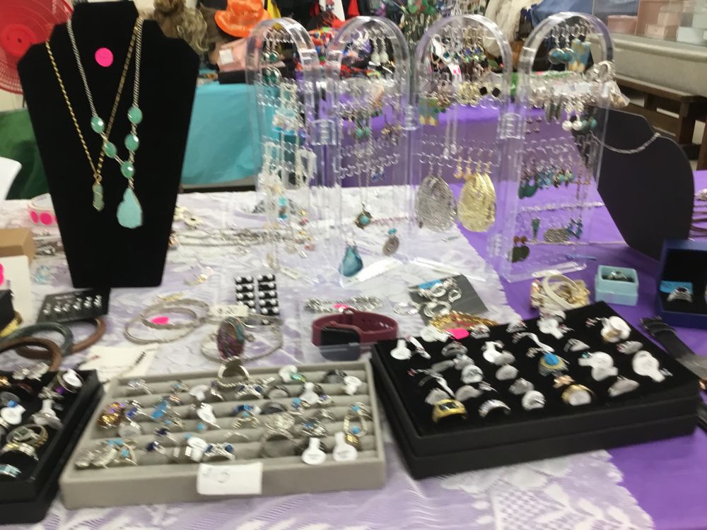 Jim's Indoor Flea Market