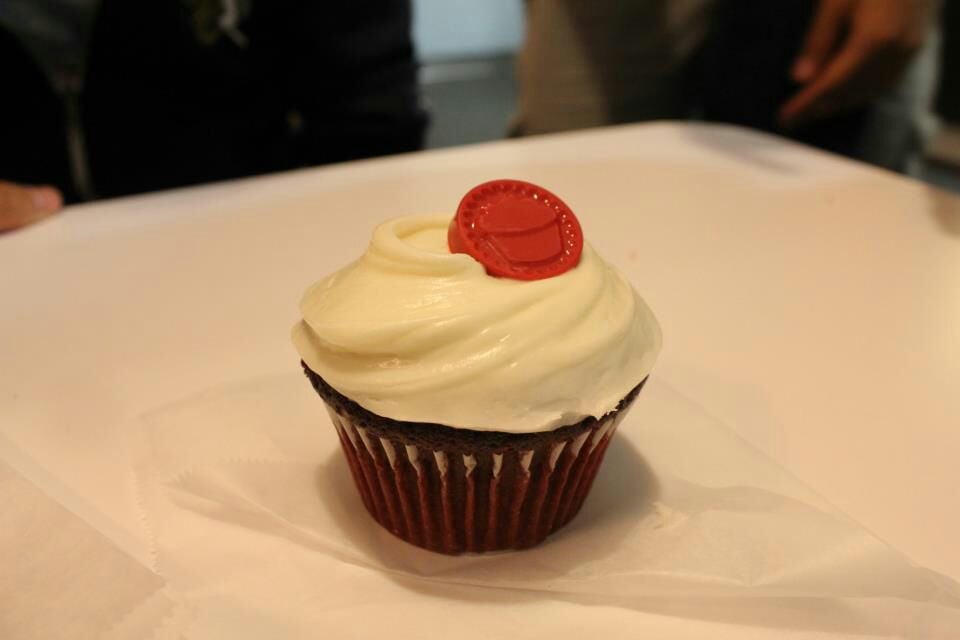 Frosted Cupcakery 853 Photos & 1269 Reviews Bakeries 4817 E 2nd