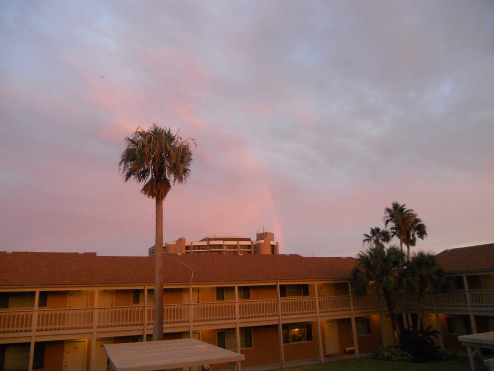 The Courtyard Condominiums