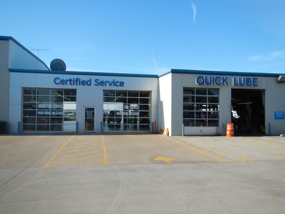 Lynn Smith Chevrolet 11 Photos & 14 Reviews Car Dealers 925 N Burleson Blvd, Burleson, TX