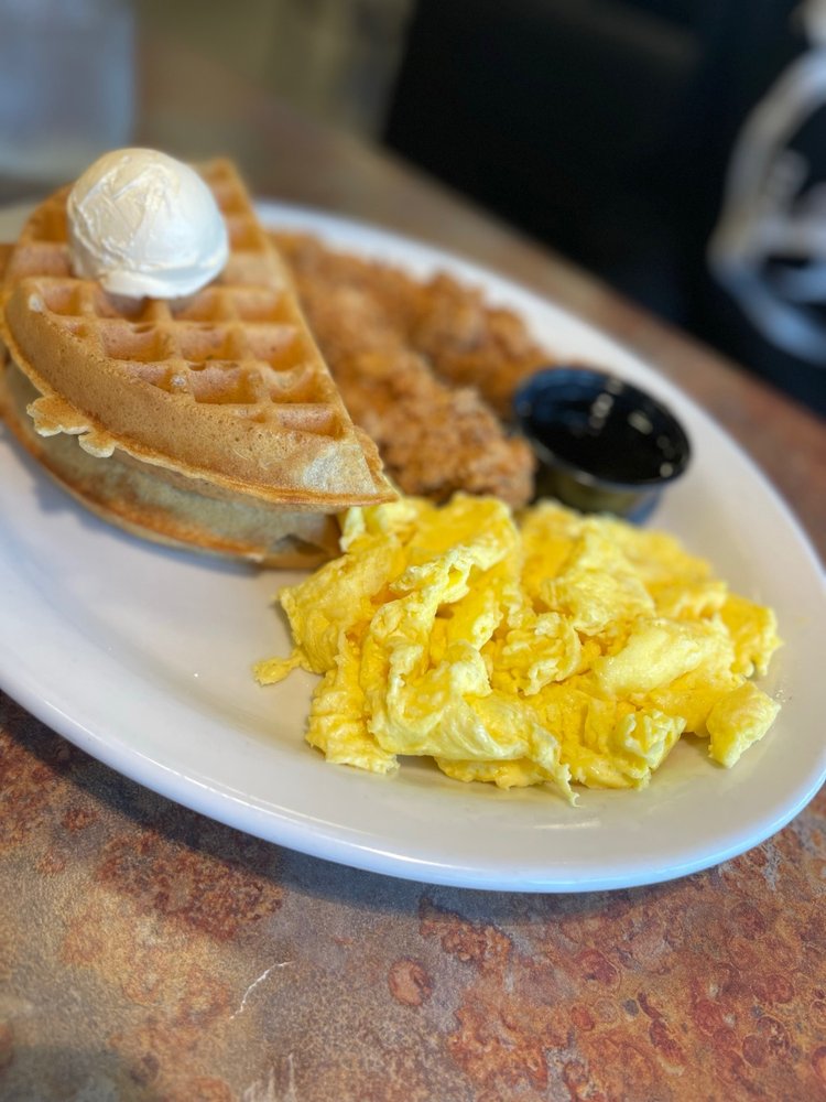 Huckleberry’s Breakfast And Lunch
