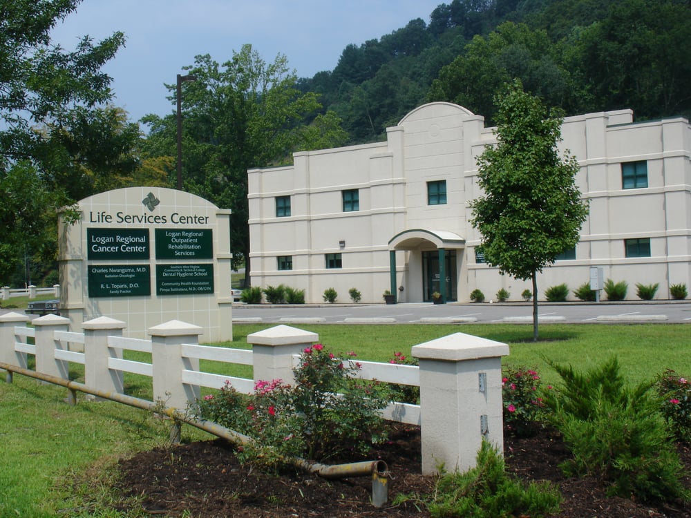 Logan Regional Cancer Center Oncologist 601 Holden Rd, Logan, WV