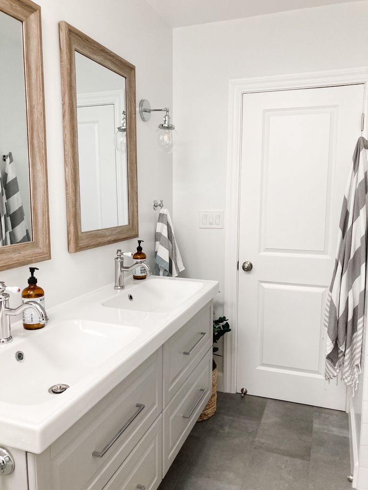 image of business Alvarez Tile