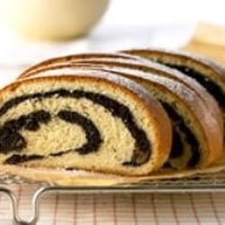Photo de Pâtisserie Goplana , Montréal, QC, Canada. Délicieux Strudel aux Pavots de