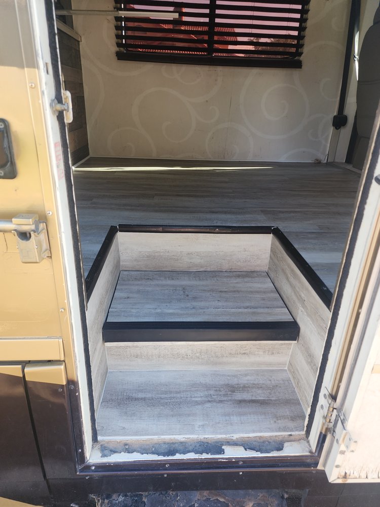 image of business SUN CITY CARPET AND FLOORING