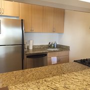 Ritz Plaza 33 Reviews Apartments 235 W 48th St Theater Queen Bed With Photo Of Ritz Plaza New York Ny United States