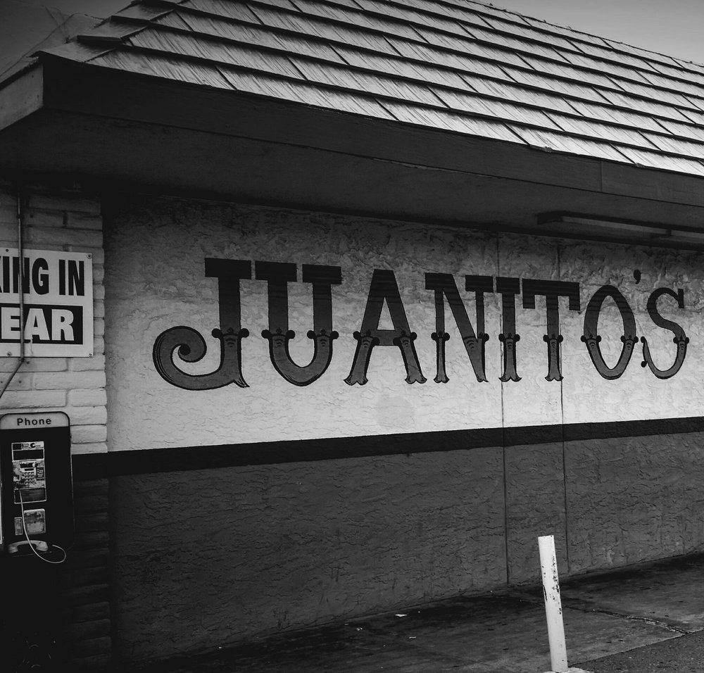 Juanito's Liquor Store, El Paso Roadtrippers