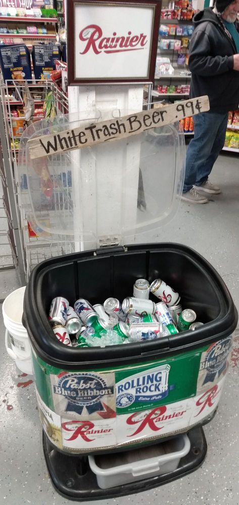 Island View Market & Deli