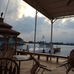 Best Waterfront Restaurants In Alexandria Bay Ny Last Updated Windows On The Bay