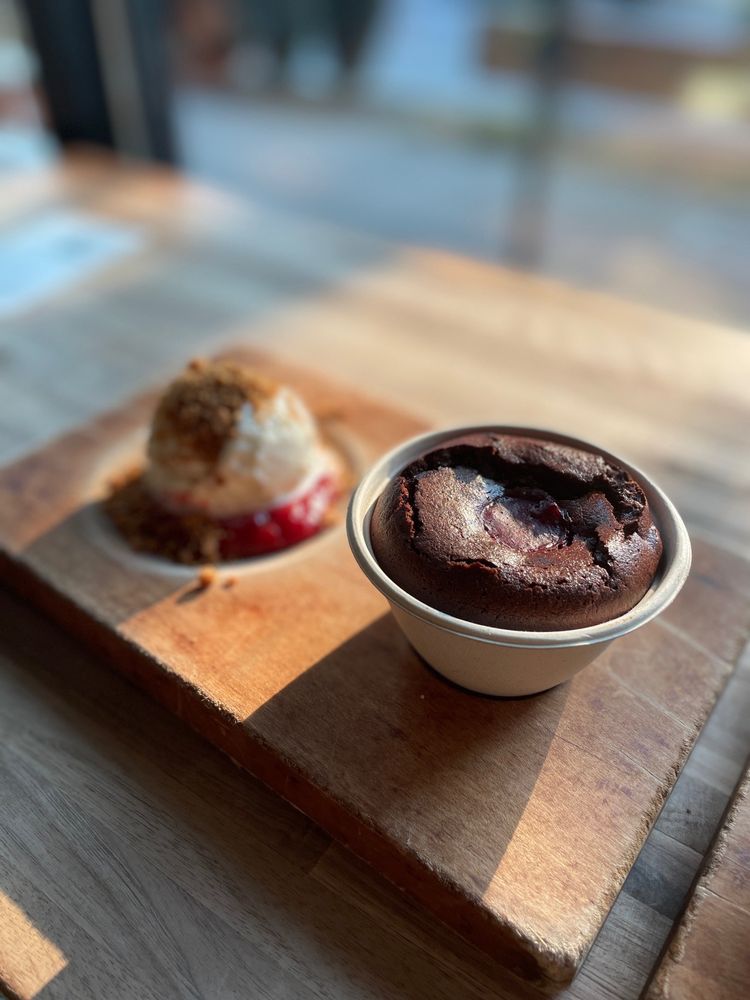 Hot Cakes - Capitol Hill