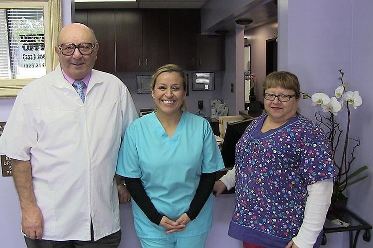 image of business Angela A. Ayzin, DDS