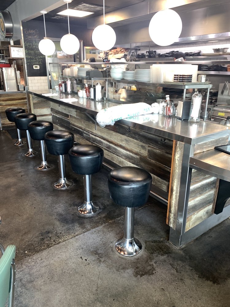 Debbie Lou's Biscuit Shop