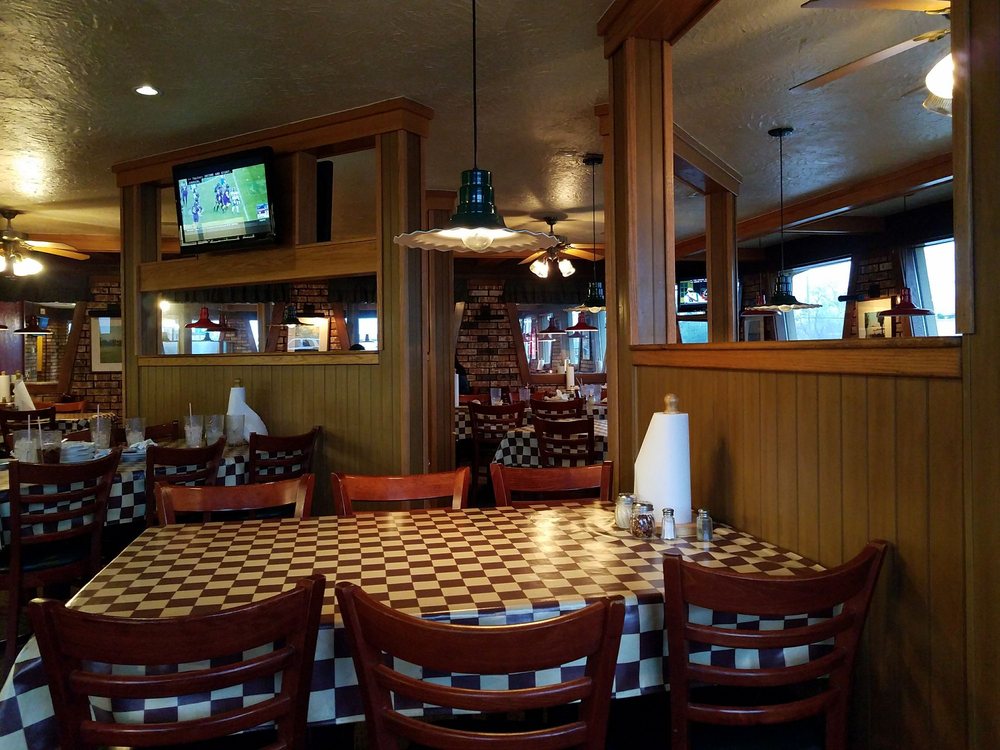 Pizza Hut 11 Photos Italian 920 Blvd, Harlingen, TX