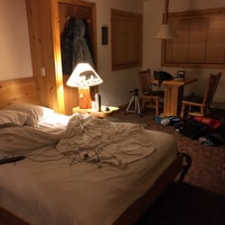 RedWolf Lakeside Lodge - 62 Photos & 33 Reviews - Hotels - 7630 N Lake