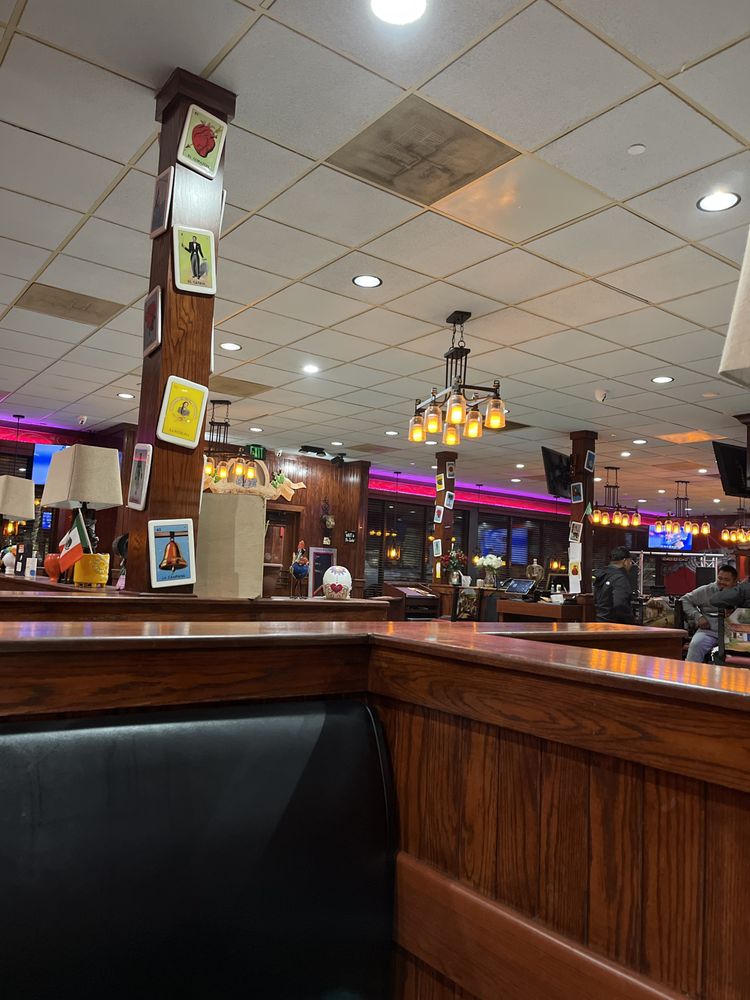 La Patrona Bar and Grill