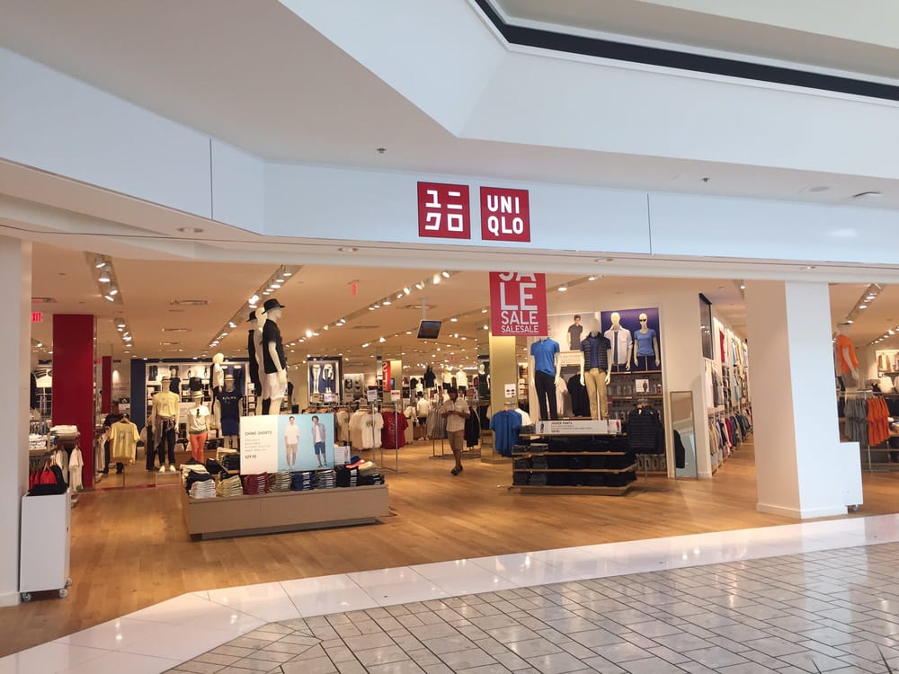 UNIQLO 65 Photos & 64 Reviews Men's Clothing 8500 Beverly Blvd