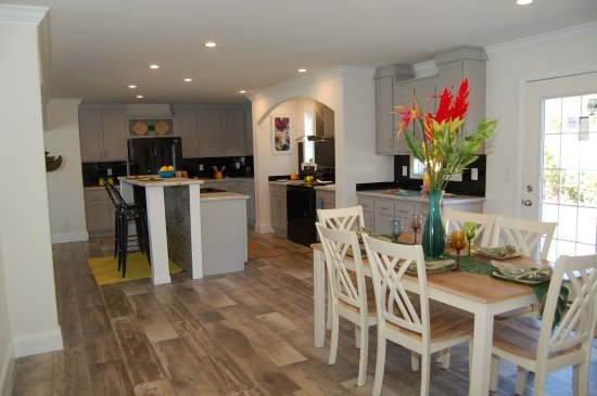 Competitive Housing Center