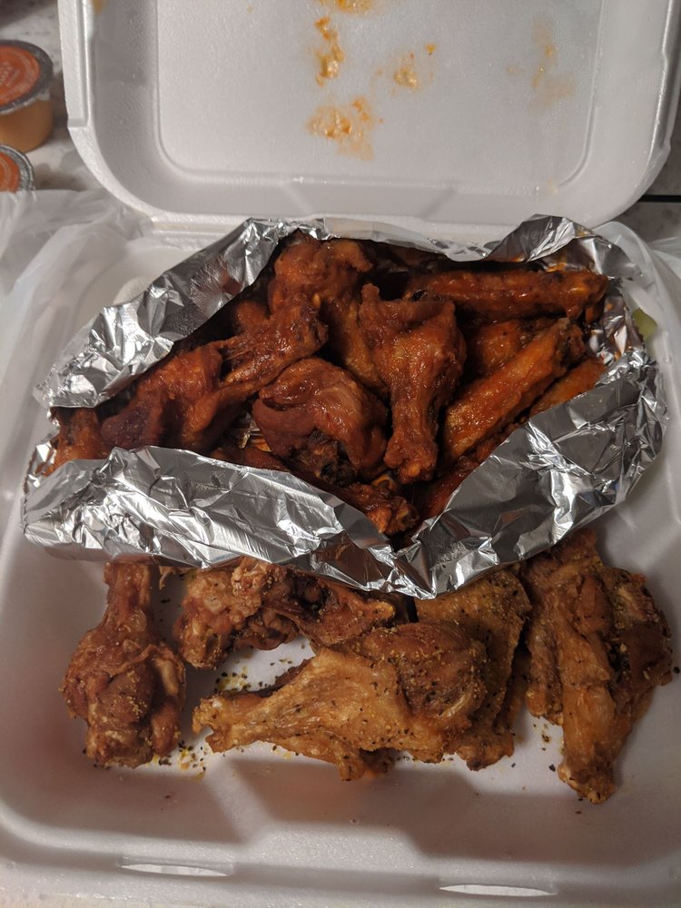 San Peter Wings
