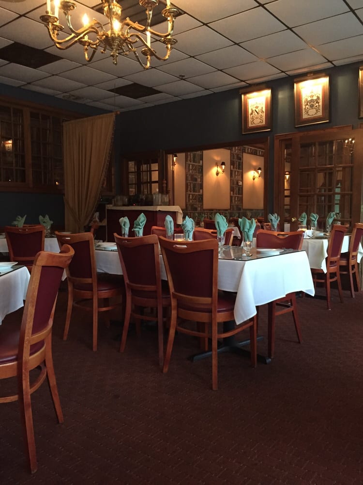 Chestnut Hill Restaurant - 29 Photos & 80 Reviews - American (New