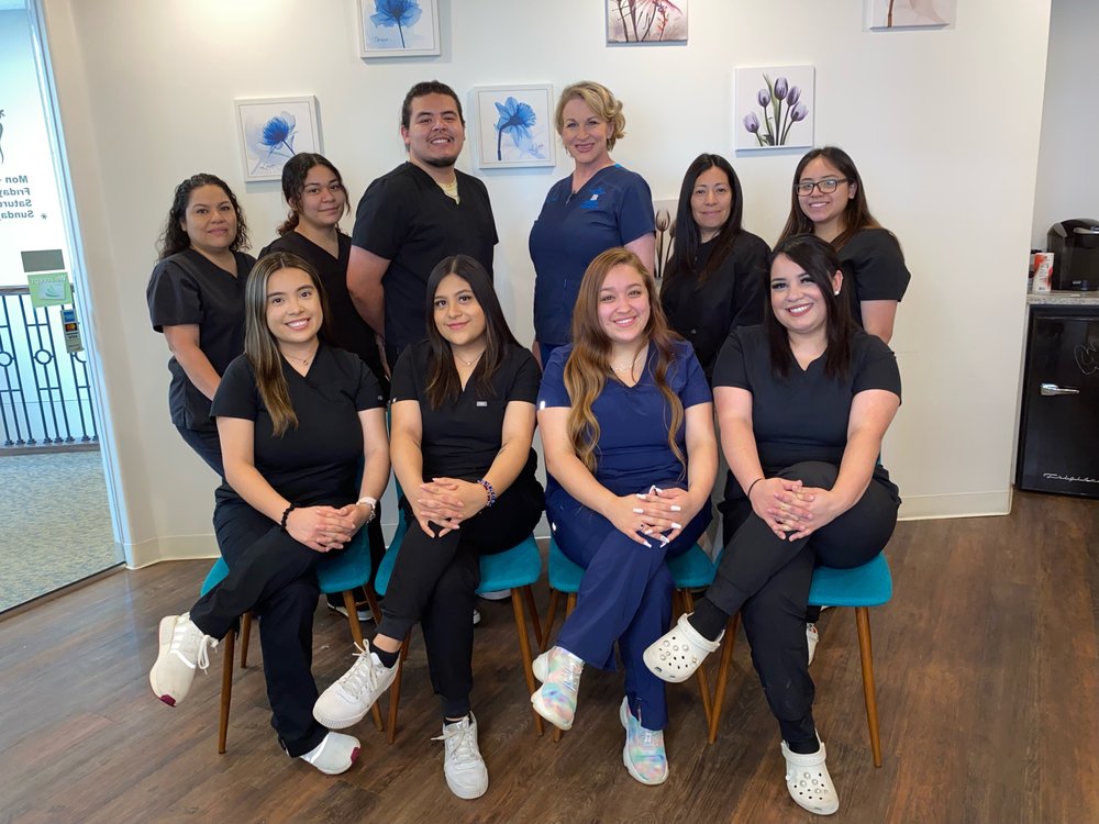 image of business 7 Day Dental - Benbrook