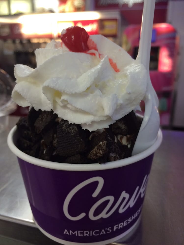 Carvel Ice Cream & Frozen Yogurt 998 Hicksville Rd, Massapequa, NY
