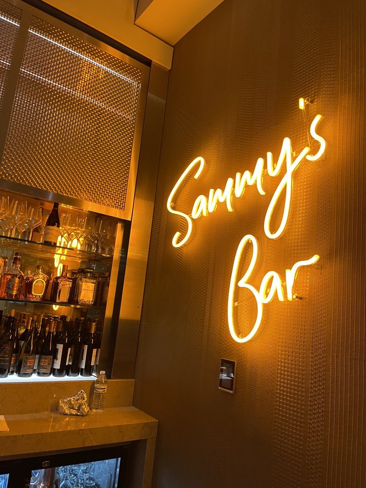 Sammy’s Bar