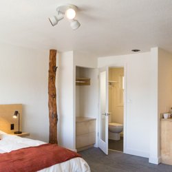 Heliotrope Hotel 23 Photos 28 Reviews Hotels 2419 Elm St Photo Of Heliotrope Hotel Bellingham Wa United States Our Bedrooms Feature Hand