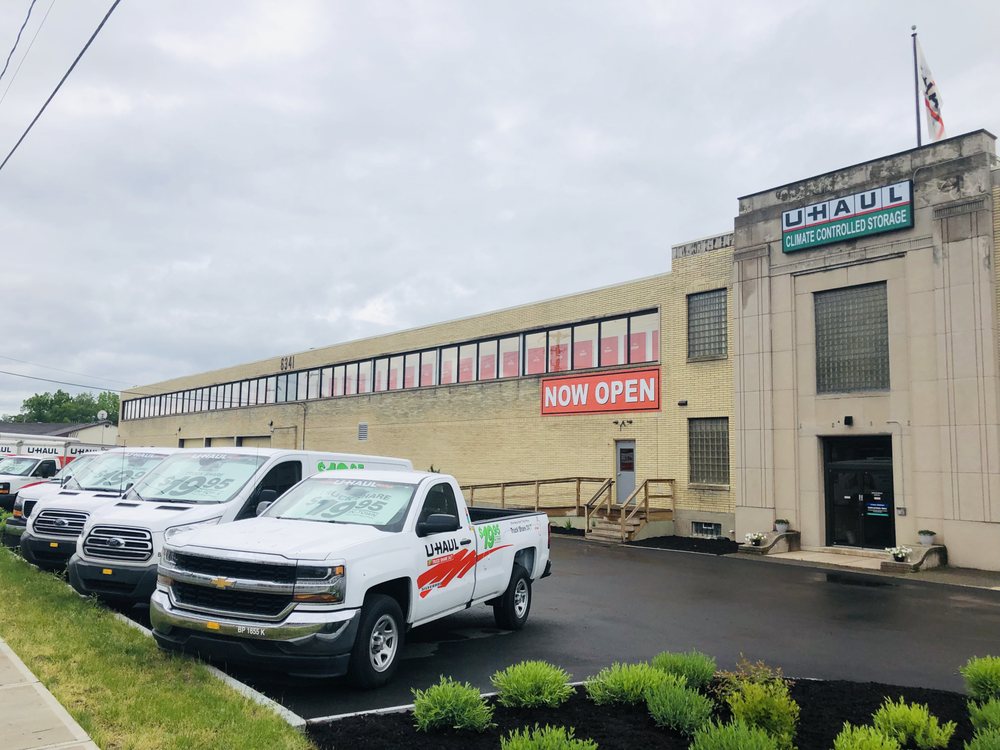 U-Haul Moving & Storage of Carrier Circle