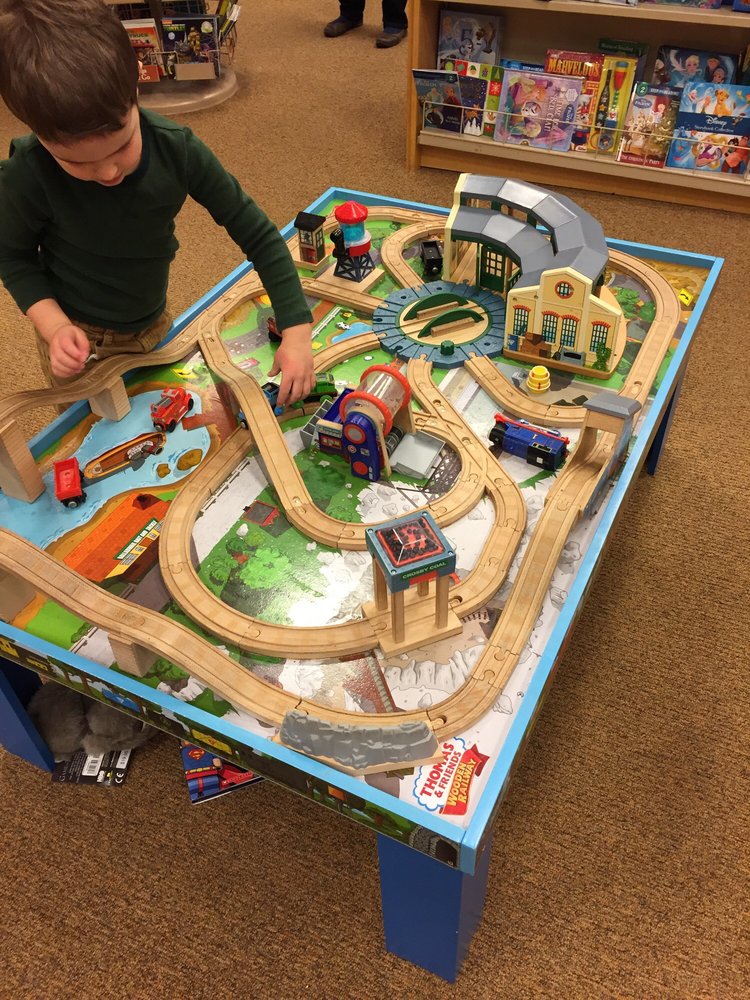 Barnes & Noble Booksellers Bookstores 13800 N May Ave, Oklahoma City, OK Yelp