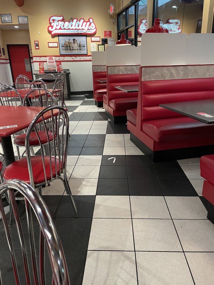 Freddy's Frozen Custard & Steakburgers