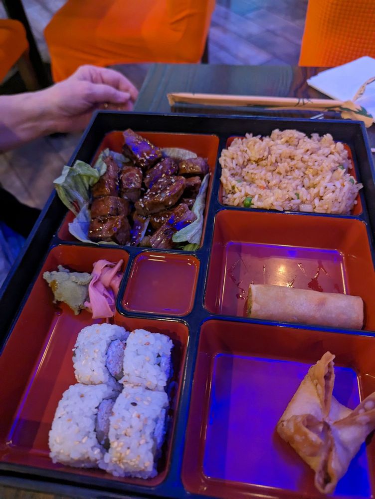 Sapporo Japanese Steakhouse & Bar